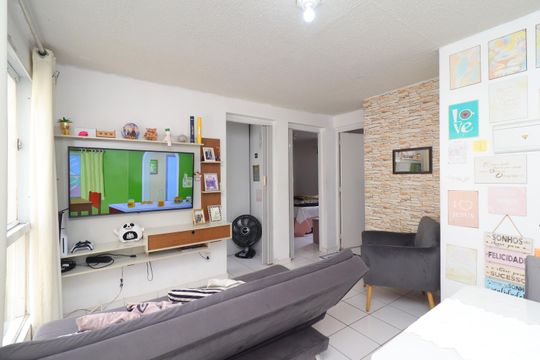 Apartamento à venda com 2 quartos, 45m² em Conjunto Residencial José Bonifácio, São Paulo