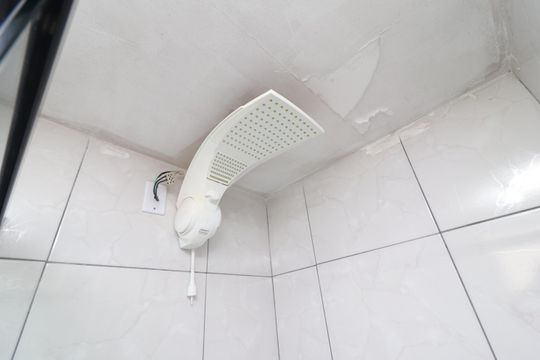 Banheiro de apartamento à venda com 2 quartos, 45m² em Conjunto Residencial José Bonifácio, São Paulo