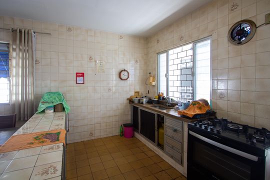 Cozinha de casa para alugar com 2 quartos, 90m² em Lagoinha, São Gonçalo
