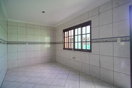 Cozinha de casa à venda com 2 quartos, 180m² em Vicentina, São Leopoldo