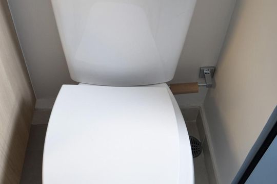 Banheiro da Suíte 1 de apartamento para alugar com 2 quartos, 78m² em Pinheiros, São Paulo