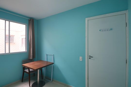 Quarto 2 de apartamento para alugar com 2 quartos, 44m² em Estância Velha, Canoas