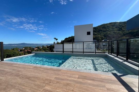 Área externa de apartamento para alugar com 1 quarto, 31m² em Santo Antonio de Lisboa, Florianópolis