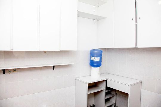 Despensa (ou Gabinete) de apartamento à venda com 2 quartos, 75m² em Santana, Porto Alegre