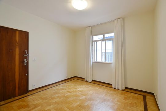 Apartamento para alugar com 3 quartos, 99m² em Sion, Belo Horizonte