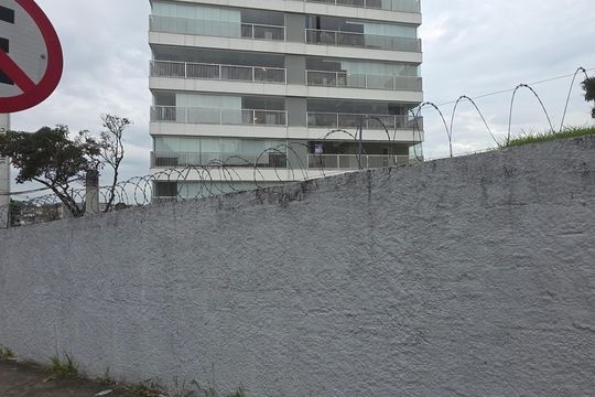Placa de apartamento para alugar com 3 quartos, 103m² em Floradas de São José, São José dos Campos
