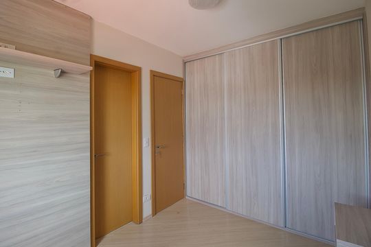 Apartamento à venda com 3 quartos, 150m² em Capão da Imbuia, Curitiba