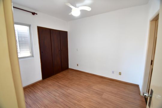 Quarto 2 - Suíte de apartamento à venda com 2 quartos, 65m² em Cambuí, Campinas