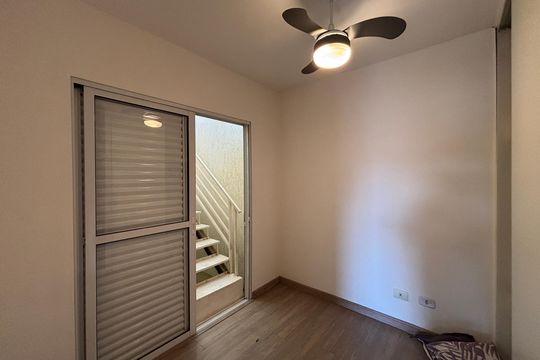 Quarto 1 de casa para alugar com 3 quartos, 120m² em Vila Madalena, São Paulo