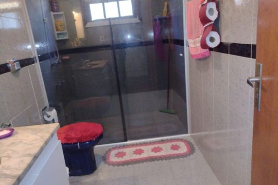 Casa à venda com 3 quartos, 150m² em Cavalhada, Porto Alegre