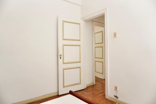 Quarto 1 de apartamento à venda com 4 quartos, 156m² em Centro, Belo Horizonte