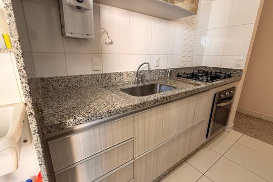 Cozinha de apartamento à venda com 2 quartos, 64m² em Setor Bueno, Goiânia
