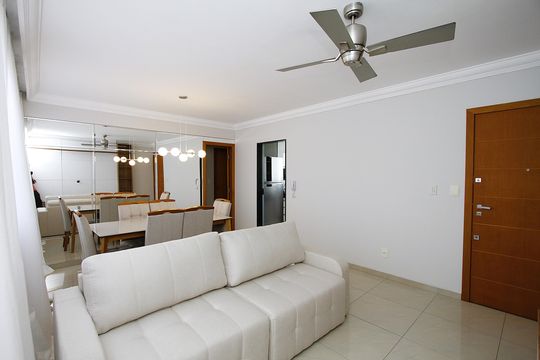Sala de apartamento para alugar com 3 quartos, 85m² em Alto Caiçaras, Belo Horizonte
