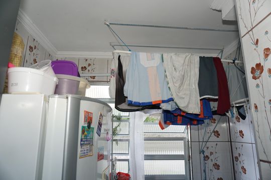 Lavanderia de apartamento para alugar com 2 quartos, 60m² em Parque Pirajussara, Embu das Artes