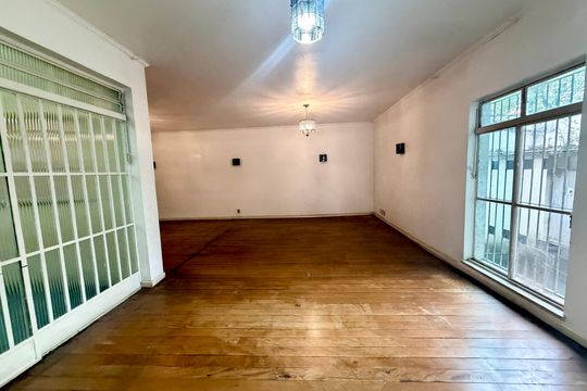 Sala de casa à venda com 4 quartos, 450m² em Parque Colonial, São Paulo