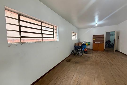 Escritório de casa à venda com 4 quartos, 450m² em Parque Colonial, São Paulo