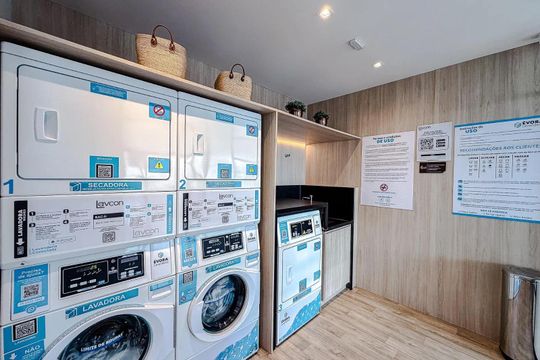 Área comum de kitnet/studio para alugar com 0 quarto, 25m² em Vila Mariana, São Paulo