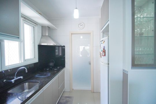Cozinha de apartamento à venda com 3 quartos, 93m² em Vila Rosa, Novo Hamburgo