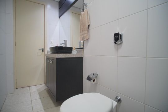 Banheiro da Suíte de apartamento à venda com 3 quartos, 93m² em Vila Rosa, Novo Hamburgo
