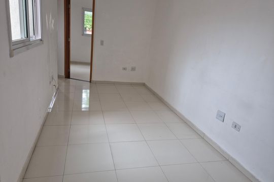Apartamento à venda com 2 quartos, 40m² em Jardim Utinga, Santo André