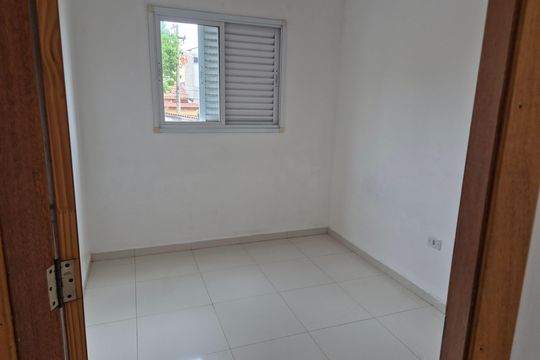 Quarto de apartamento à venda com 2 quartos, 40m² em Jardim Utinga, Santo André