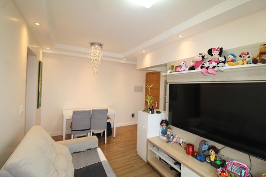 Sala de apartamento à venda com 2 quartos, 62m² em Chora Menino, São Paulo