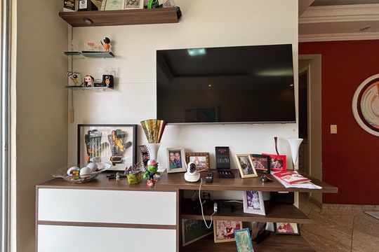 Sala de apartamento à venda com 3 quartos, 73m² em Retiro, Jundiaí