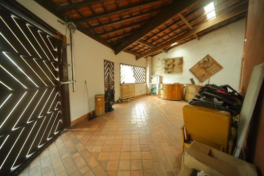 Garagem  de casa para alugar com 2 quartos, 250m² em Jardim Copacabana, São Bernardo do Campo