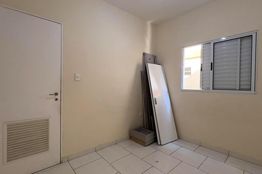 Quarto 1 de apartamento para alugar com 2 quartos, 60m² em Jardim Presidente Dutra, Guarulhos