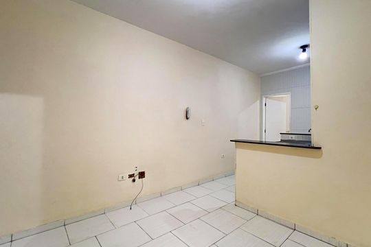 Sala de apartamento para alugar com 2 quartos, 60m² em Jardim Presidente Dutra, Guarulhos