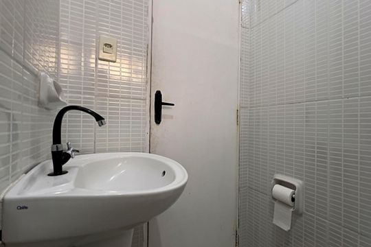 Banheiro de apartamento para alugar com 2 quartos, 60m² em Jardim Presidente Dutra, Guarulhos