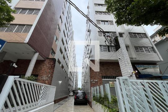 Fachada de apartamento para alugar com 2 quartos, 56m² em Gonzaga, Santos