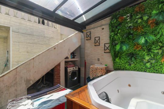 Casa para alugar com 3 quartos, 131m² em Vila Carrão, São Paulo