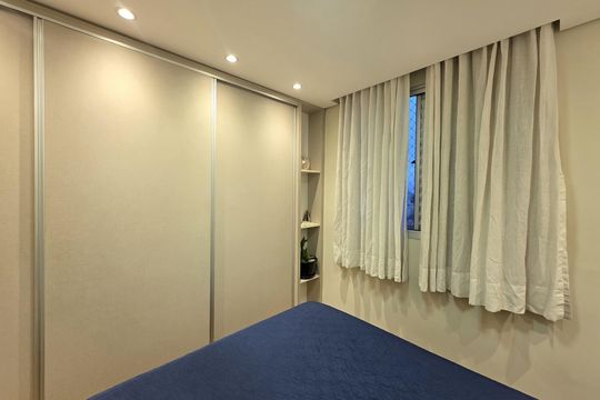 Quarto 2 de apartamento à venda com 2 quartos, 54m² em Parque Sao Vicente, Santo André