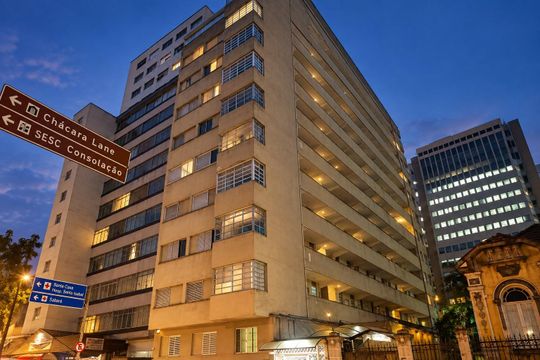 Fachada de apartamento para alugar com 1 quarto, 52m² em Consolação, São Paulo