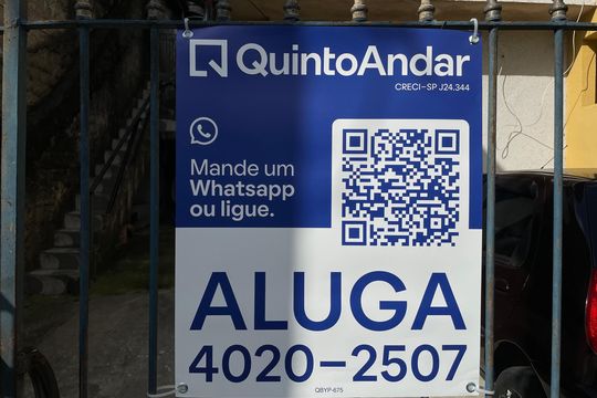 Placa de casa para alugar com 3 quartos, 77m² em Parque Santa Rita, São Paulo