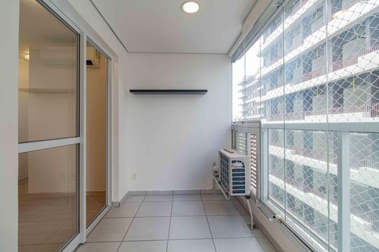Varanda de apartamento para alugar com 2 quartos, 55m² em Vila Clementino, São Paulo
