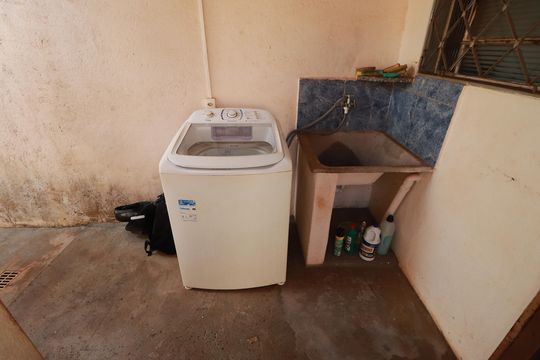 Área de serviço  de casa para alugar com 1 quarto, 35m² em Jardim Sao Jose, Ribeirão Preto