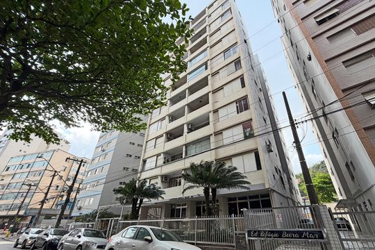 Fachada de apartamento para alugar com 2 quartos, 100m² em José Menino, Santos
