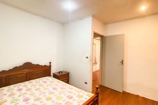Quarto 1 de casa à venda com 4 quartos, 297m² em Vila Araguaia, São Paulo
