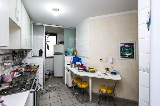 Cozinha de apartamento para alugar com 2 quartos, 80m² em Cambuci, São Paulo