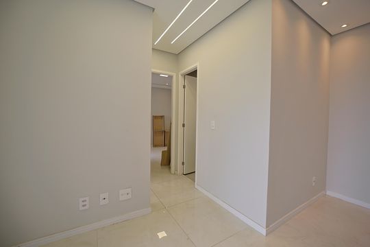 Sala de apartamento para alugar com 2 quartos, 43m² em Jardim Maringa, São Paulo