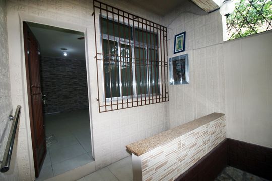 Varanda de casa para alugar com 2 quartos, 80m² em Vila da Penha, Rio de Janeiro