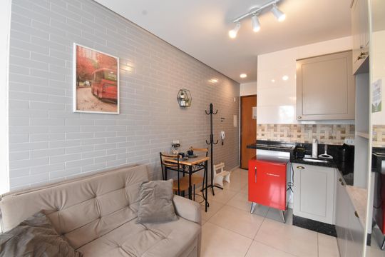 Studio de kitnet/studio para alugar com 1 quarto, 17m² em Centro, Curitiba