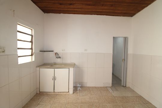 Casa para alugar com 1 quarto, 60m² em Vila Baruel, São Paulo