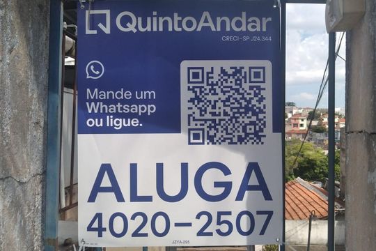 Fachada de casa para alugar com 1 quarto, 60m² em Vila Baruel, São Paulo