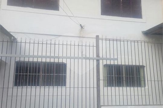 Casa à venda com 4 quartos, 152m² em Jardim Carlu, São Paulo