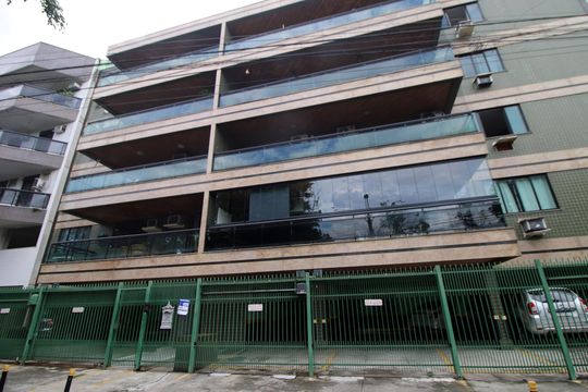 Fachada do Prédio de apartamento à venda com 3 quartos, 115m² em Argentino, Rio de Janeiro