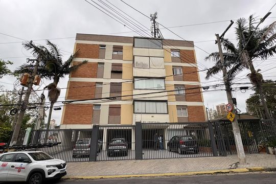 Fachada de apartamento para alugar com 4 quartos, 142m² em Vila Anglo Brasileira, São Paulo
