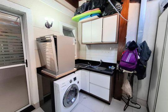 Área de serviço de casa de condomínio à venda com 3 quartos, 78m² em Parque Imperador, Campinas